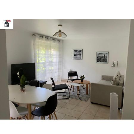 Residence Anne-Sophie 2 Garage Annemasse Bagian luar foto